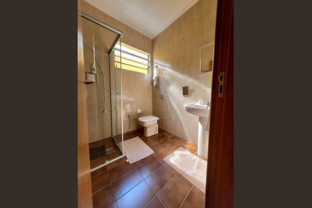 Banheiro de casa à venda com 3 quartos, 180m² em Jardim Amazonas, Campinas