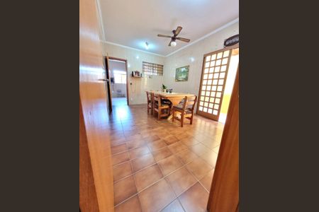 Sala de casa à venda com 3 quartos, 180m² em Jardim Amazonas, Campinas