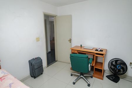 Casa à venda com 300m², 4 quartos e 3 vagas Casa à venda com 300m², 4 quartos e 3 vagasQuarto 2 (casa sobrado)