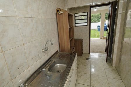 Casa à venda com 300m², 4 quartos e 3 vagas Casa à venda com 300m², 4 quartos e 3 vagasCozinha
