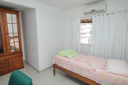 Casa à venda com 300m², 4 quartos e 3 vagas Casa à venda com 300m², 4 quartos e 3 vagasQuarto 2 (casa sobrado)
