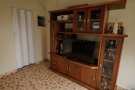 Casa à venda com 300m², 4 quartos e 3 vagas Casa à venda com 300m², 4 quartos e 3 vagasÁrea gourmet (casa sobrado)