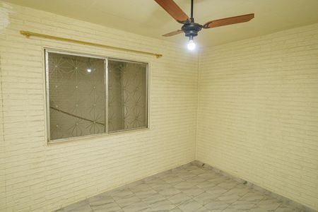 Casa à venda com 300m², 4 quartos e 3 vagas Casa à venda com 300m², 4 quartos e 3 vagasQuarto 2