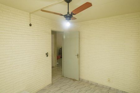 Casa à venda com 300m², 4 quartos e 3 vagas Casa à venda com 300m², 4 quartos e 3 vagasQuarto 2