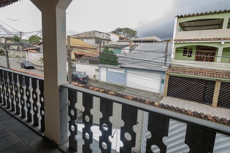 Casa à venda com 300m², 4 quartos e 3 vagas Casa à venda com 300m², 4 quartos e 3 vagasVista (casa sobrado)