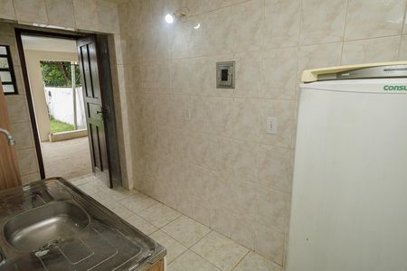 Casa à venda com 300m², 4 quartos e 3 vagas Casa à venda com 300m², 4 quartos e 3 vagasCozinha