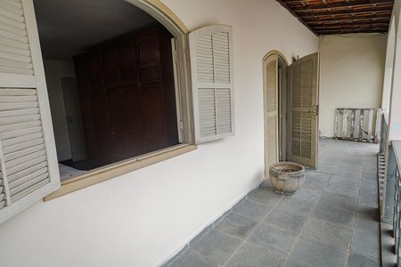 Varanda (casa sobrado) de casa à venda com 4 quartos, 300m² em Campo Grande, Rio de Janeiro