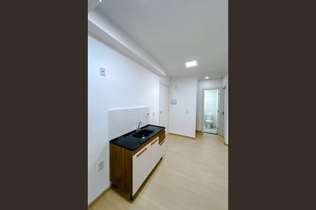 Apartamento para alugar com 35m², 2 quartos e sem vaga Apartamento para alugar com 35m², 2 quartos e sem vagaCozinha e Área de Serviço