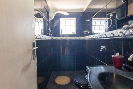Banheiro da Suite de casa de condomínio para alugar com 3 quartos, 120m² em Boqueirão, Curitiba