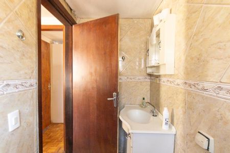Casa de condomínio à venda com 120m², 3 quartos e 2 vagas Casa de condomínio à venda com 120m², 3 quartos e 2 vagasBanheiro Social
