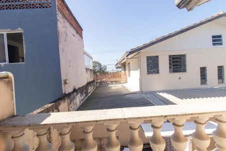 Casa de condomínio à venda com 120m², 3 quartos e 2 vagas Casa de condomínio à venda com 120m², 3 quartos e 2 vagasVaranda do Quarto 3 Suite