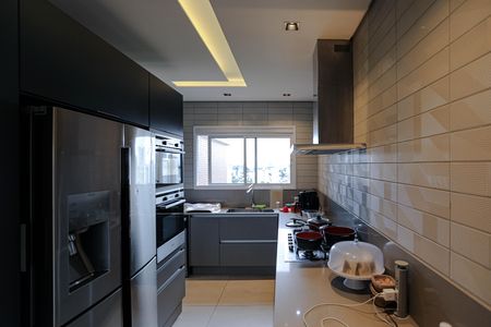 Apartamento para alugar com 241m², 3 quartos e 4 vagasCozinha