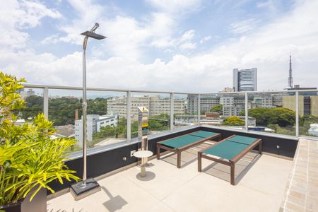Piscina de kitnet/studio à venda com 1 quarto, 27m² em Pinheiros, São Paulo