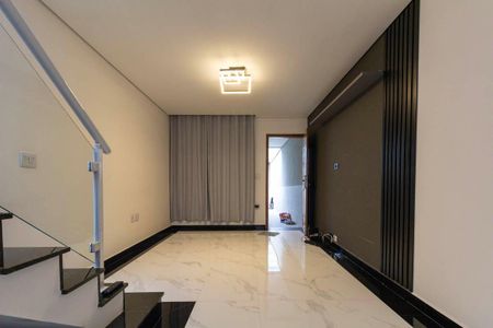 Sala de casa à venda com 3 quartos, 125m² em Vila Granada, São Paulo