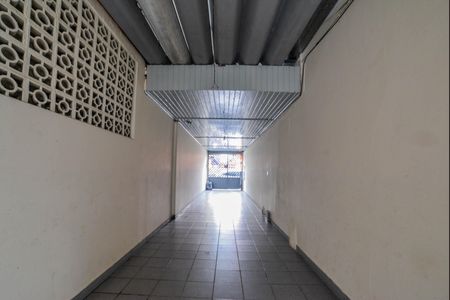 Garagem de casa à venda com 2 quartos, 510m² em Parque Novo Oratório, Santo André