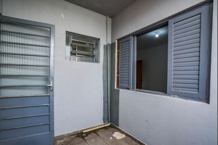 Quintal de casa à venda com 2 quartos, 510m² em Parque Novo Oratório, Santo André