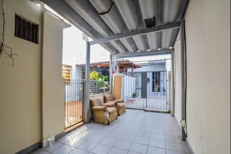 Quintal de casa à venda com 2 quartos, 510m² em Parque Novo Oratório, Santo André