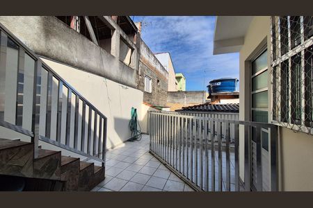 Casa à venda com 304m², 3 quartos e 3 vagasLavanderia - Fundos