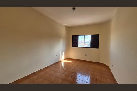 Casa à venda com 304m², 3 quartos e 3 vagasQuarto