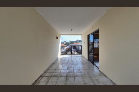 Area externa de casa à venda com 3 quartos, 304m² em Jardim Jamaica, Santo André
