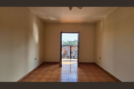 Casa à venda com 304m², 3 quartos e 3 vagasSuíte