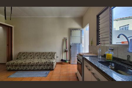 Casa à venda com 304m², 3 quartos e 3 vagasCozinha - Fundos