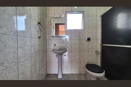 Casa à venda com 304m², 3 quartos e 3 vagasBanheiro da suíte
