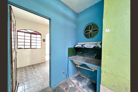 Casa para alugar com 100m², 2 quartos e 1 vaga