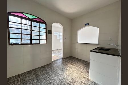 Casa para alugar com 100m², 2 quartos e 1 vaga