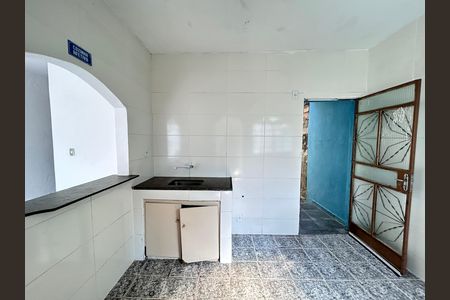 Casa para alugar com 2 quartos, 100m² em Milanez, Contagem