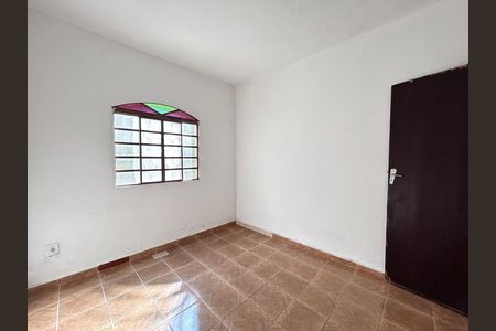 Casa para alugar com 100m², 2 quartos e 1 vaga