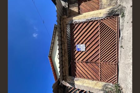 Casa para alugar com 100m², 2 quartos e 1 vaga