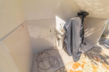 Área de serviço de casa para alugar com 1 quarto, 89m² em Cidade Domitila, São Paulo