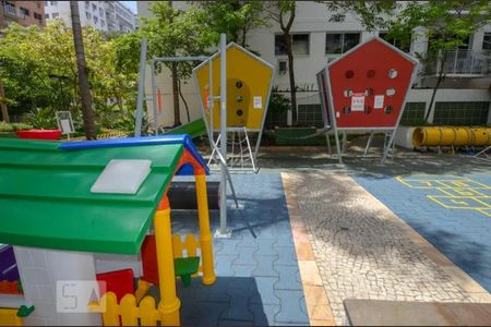 Apartamento à venda com 45m², 1 quarto e 1 vaga Apartamento à venda com 45m², 1 quarto e 1 vagaÁrea externa