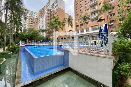 Apartamento à venda com 45m², 1 quarto e 1 vaga Apartamento à venda com 45m², 1 quarto e 1 vagaÁrea externa