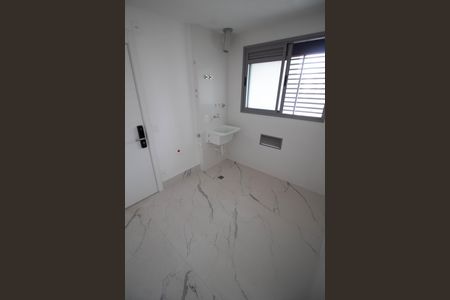 Apartamento à venda com 170m², 3 quartos e 3 vagas Apartamento à venda com 170m², 3 quartos e 3 vagasÁREA DE SERVIÇO