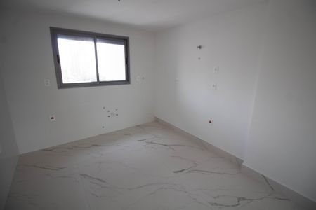 Apartamento à venda com 170m², 3 quartos e 3 vagas Apartamento à venda com 170m², 3 quartos e 3 vagasCOZINHA