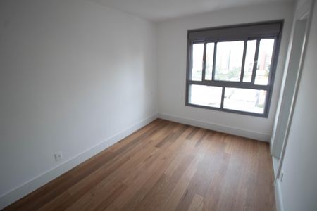 Apartamento à venda com 170m², 3 quartos e 3 vagas Apartamento à venda com 170m², 3 quartos e 3 vagasSUITE 3