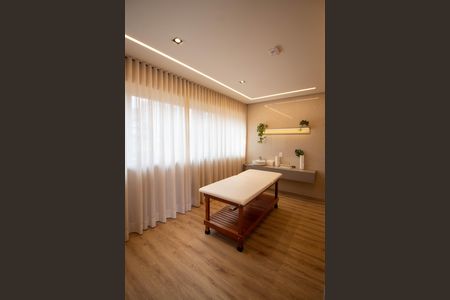 Apartamento à venda com 170m², 3 quartos e 3 vagas Apartamento à venda com 170m², 3 quartos e 3 vagasÁREA COMUM - SALA DE MASSAGEM