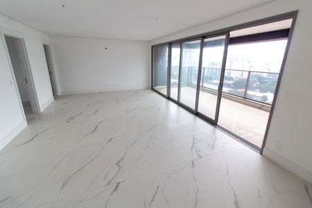 Apartamento à venda com 170m², 3 quartos e 3 vagas Apartamento à venda com 170m², 3 quartos e 3 vagasSALA