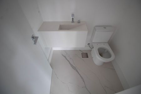 Apartamento à venda com 170m², 3 quartos e 3 vagas Apartamento à venda com 170m², 3 quartos e 3 vagasLAVABO