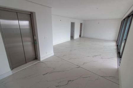 Apartamento à venda com 170m², 3 quartos e 3 vagas Apartamento à venda com 170m², 3 quartos e 3 vagasSALA