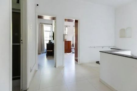 Casa à venda com 320m², 4 quartos e 4 vagas