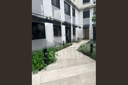 Apartamento à venda com 2 quartos, 34m² em Jurubatuba, São Paulo