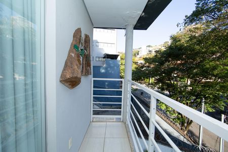 Casa à venda com 4 quartos, 272m² em Santa Lúcia, Belo Horizonte