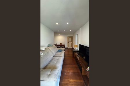 Apartamento à venda com 92m², 2 quartos e 1 vaga