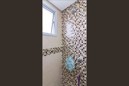Banheiro de apartamento à venda com 2 quartos, 45m² em Vila Bela Vista (Zona Norte), São Paulo