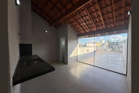 Casa à venda com 3 quartos, 140m² em Santa Maria, Santo André