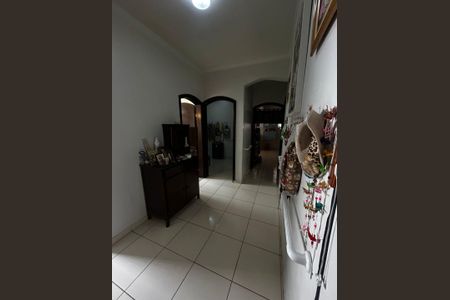 Casa à venda com 4 quartos, 192m² em Jardim Ocara, Santo André