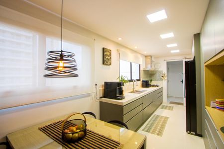 Apartamento à venda com 169m², 3 quartos e 3 vagasCozinha